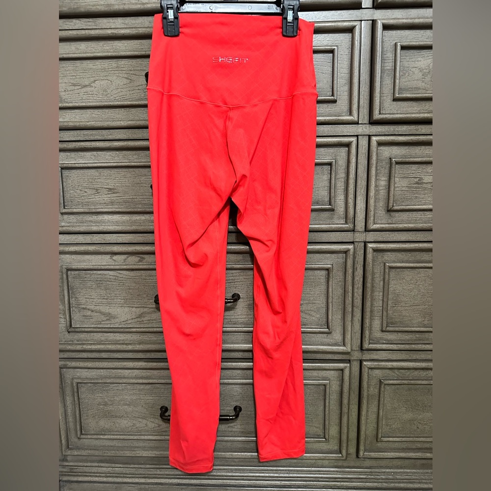 Shefit leggings size Luxe (12-14)